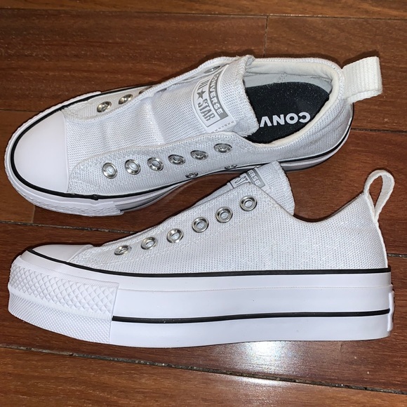 Converse All Star | white | Size 5 | no laces| glittery|New without Box - Picture 3 of 5